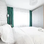 Apartament Feel The Paris With C&a - By Openhouse Timişoara