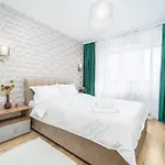 Apartament Feel The Paris With C&a - By Openhouse