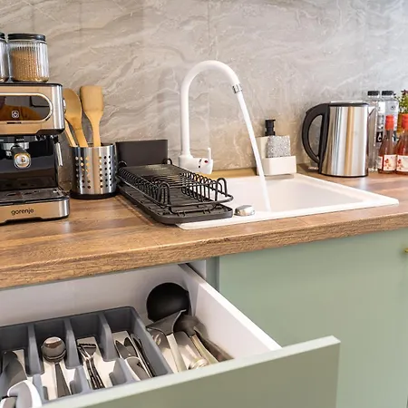 Feel The Paris With C&a - By Openhouse טימישוארה