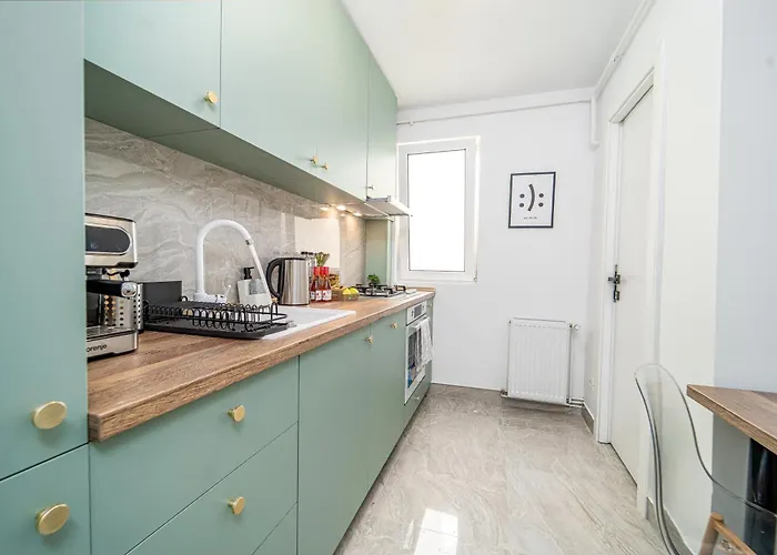 Feel The Paris With C&a - By Openhouse *