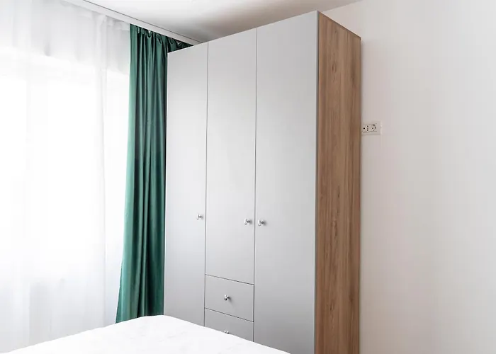 Feel The Paris With C&a - By Openhouse * Timişoara